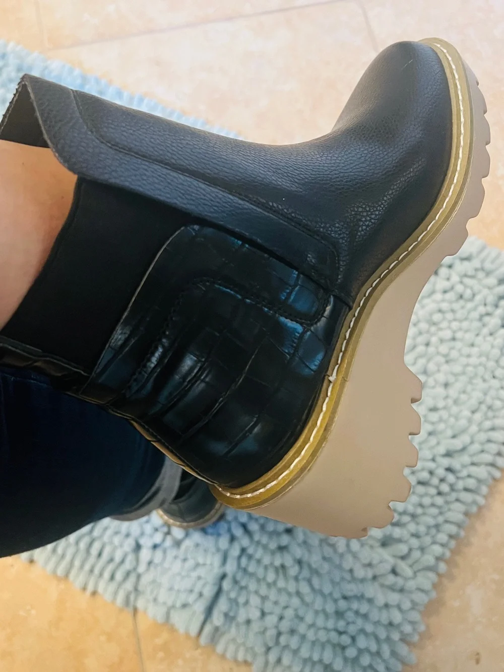 Nicole Miller sleek black